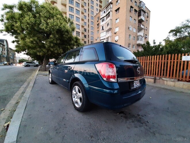 Opel Astra 2007, 142,000 km - 1.4 л - Bakı