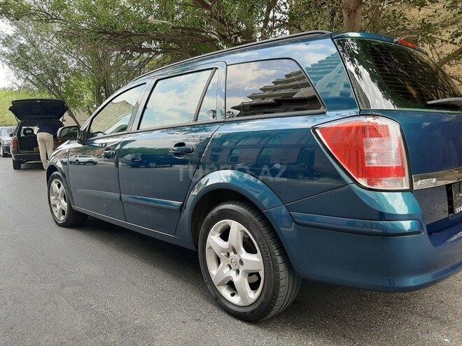 Opel Astra 2007, 142,000 km - 1.4 л - Bakı