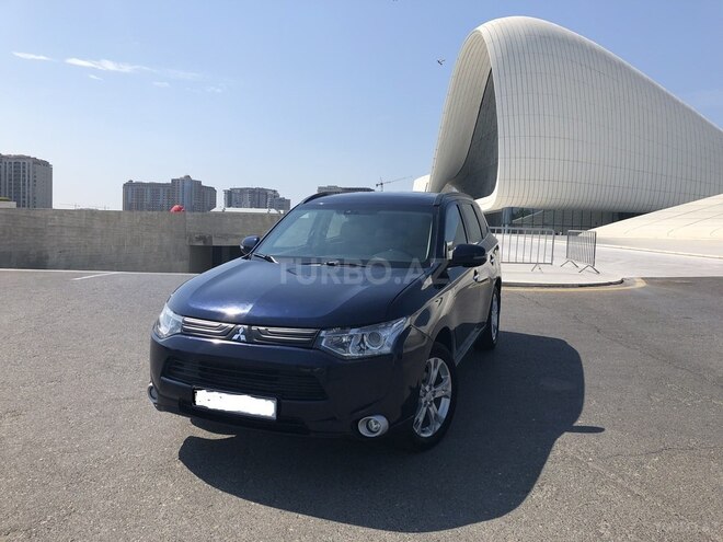 Mitsubishi Outlander 2014, 58,000 km - 2.4 l - Bakı