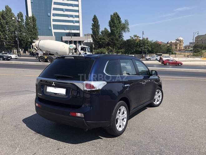 Mitsubishi Outlander 2014, 58,000 km - 2.4 l - Bakı