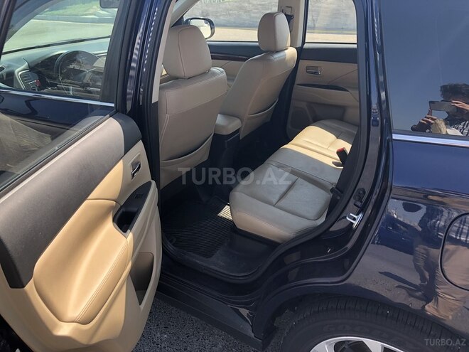 Mitsubishi Outlander 2014, 58,000 km - 2.4 l - Bakı