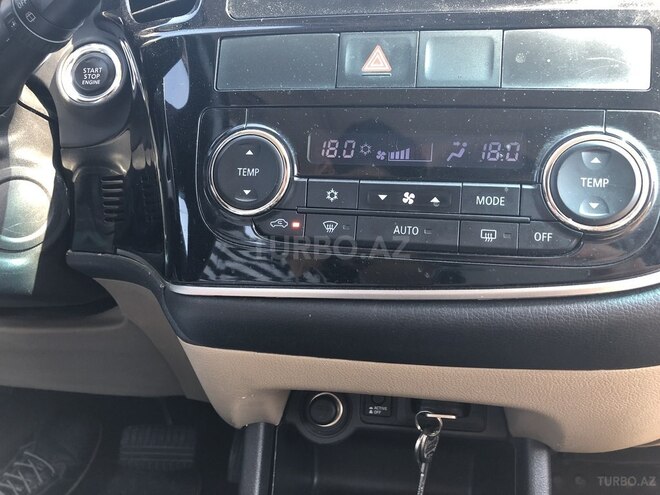 Mitsubishi Outlander 2014, 58,000 km - 2.4 l - Bakı