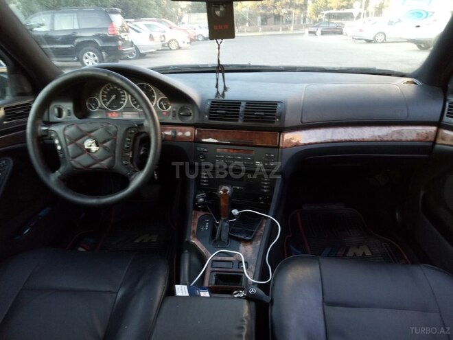 BMW 528 1996, 323,232 km - 2.8 l - Bakı