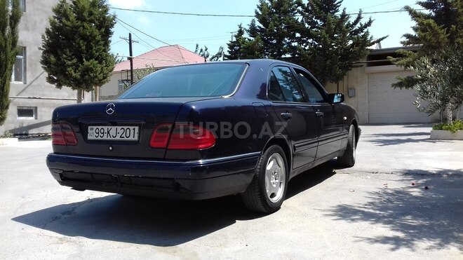 Mercedes E 280 1997, 350,000 km - 2.8 l - Bakı