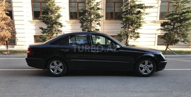 Mercedes E 220 2006, 153,957 km - 2.2 l - Bakı