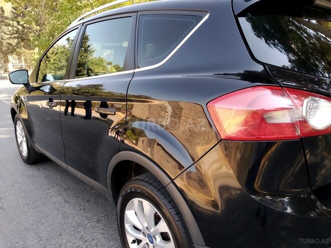 Ford Kuga 2010, 242,000 km - 2.5 л - Sumqayıt
