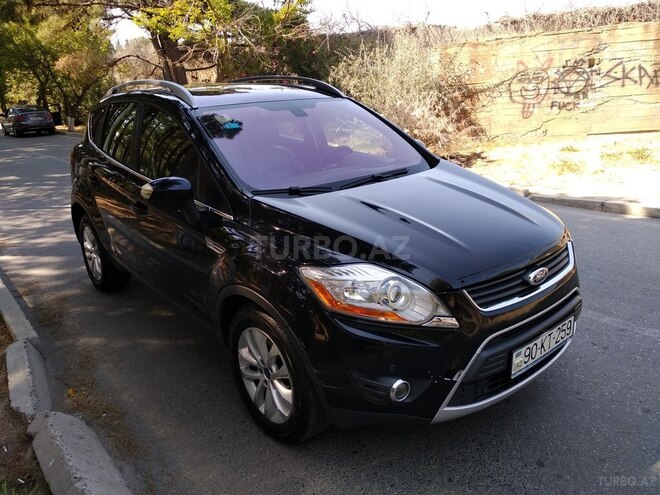Ford Kuga 2010, 242,000 km - 2.5 л - Sumqayıt