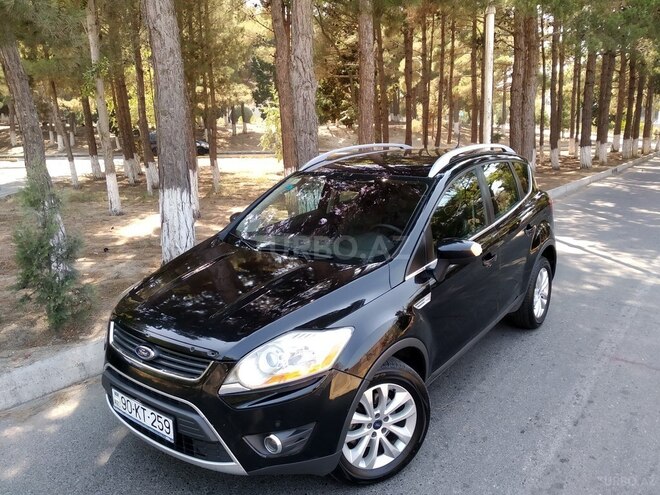 Ford Kuga 2010, 242,000 km - 2.5 л - Sumqayıt
