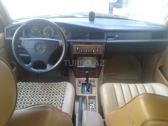 Mercedes 190 1992, 245,236 km - 2.3 л - Bakı