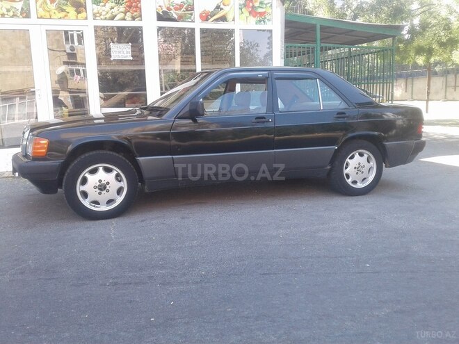 Mercedes 190 1992, 245,236 km - 2.3 л - Bakı