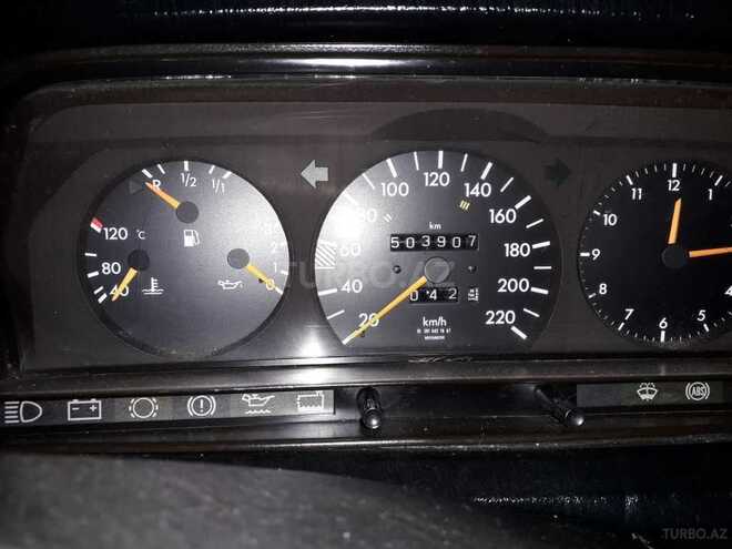 Mercedes 190 1991, 509,208 km - 2.0 л - Astara
