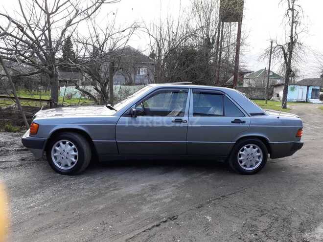Mercedes 190 1991, 509,208 km - 2.0 л - Astara