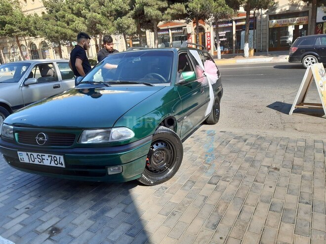 Opel Astra 1996, 367,054 km - 1.6 l - Sumqayıt