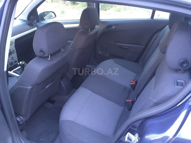 Opel Astra 2009, 225,000 km - 1.3 l - Bakı