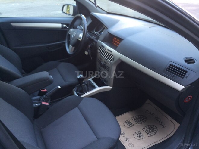 Opel Astra 2009, 225,000 km - 1.3 l - Bakı