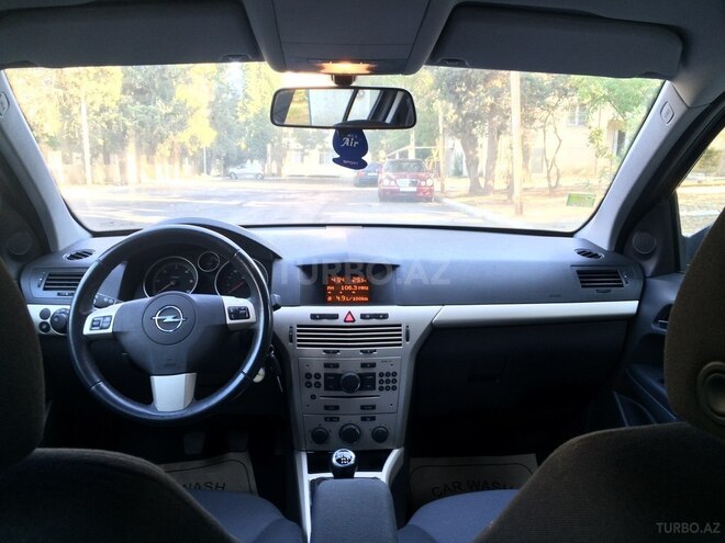 Opel Astra 2009, 225,000 km - 1.3 l - Bakı