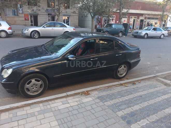 Mercedes C 220 2000, 440,000 km - 2.2 л - Gəncə
