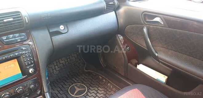 Mercedes C 220 2000, 440,000 km - 2.2 л - Gəncə
