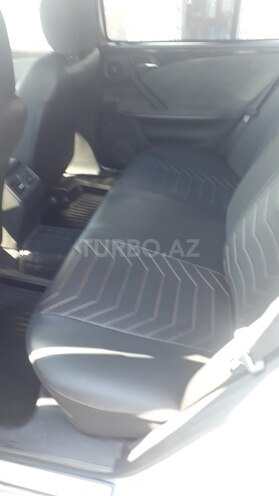 Mercedes E 220 2001, 520,000 km - 2.2 l - Bakı