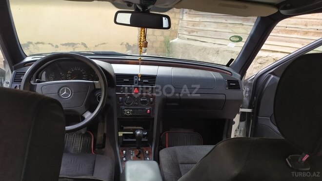 Mercedes C 220 1999, 340,000 km - 2.2 л - Sumqayıt