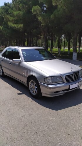 Mercedes C 220 1999, 340,000 km - 2.2 л - Sumqayıt