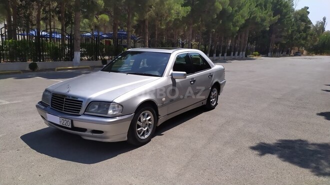 Mercedes C 220 1999, 340,000 km - 2.2 л - Sumqayıt