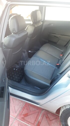 Opel Astra 2007, 280,000 km - 1.3 l - Qazax
