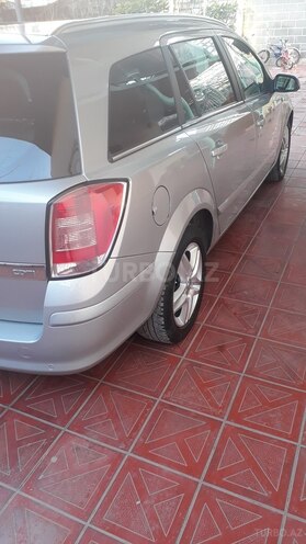 Opel Astra 2007, 280,000 km - 1.3 l - Qazax