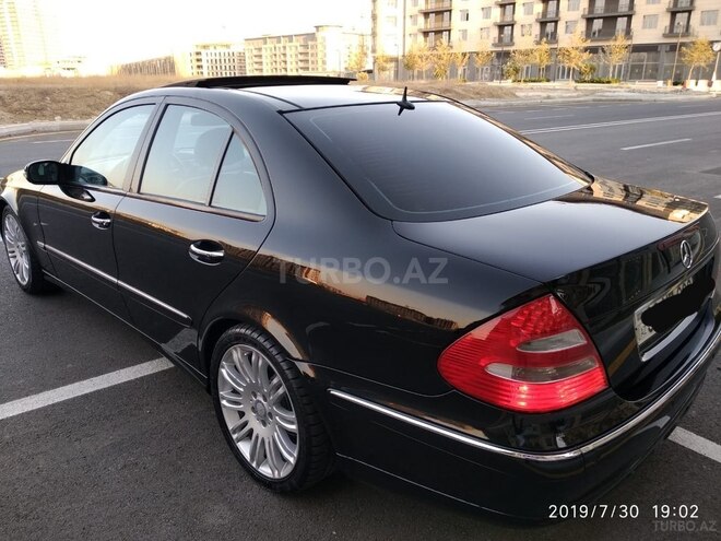 Mercedes E 240 2003, 154,000 km - 2.6 л - Bakı