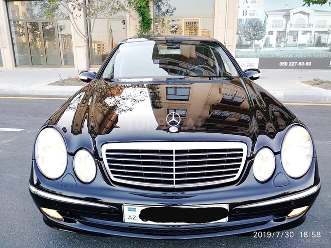 Mercedes E 240 2003, 154,000 km - 2.6 л - Bakı