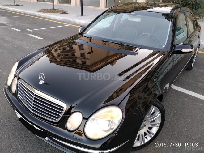 Mercedes E 240 2003, 154,000 km - 2.6 л - Bakı