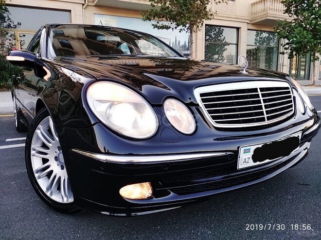 Mercedes E 240 2003, 154,000 km - 2.6 л - Bakı