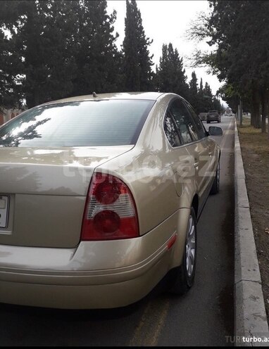 Volkswagen Passat 2001, 322,000 km - 1.8 l - Bakı