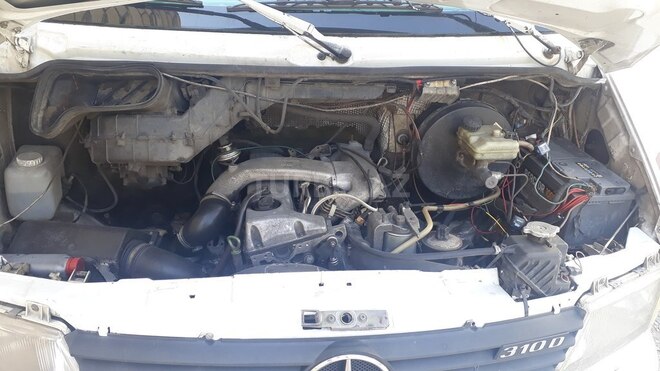 Mercedes Sprinter 308 2000, 900,000 km - 1.9 л - Gəncə