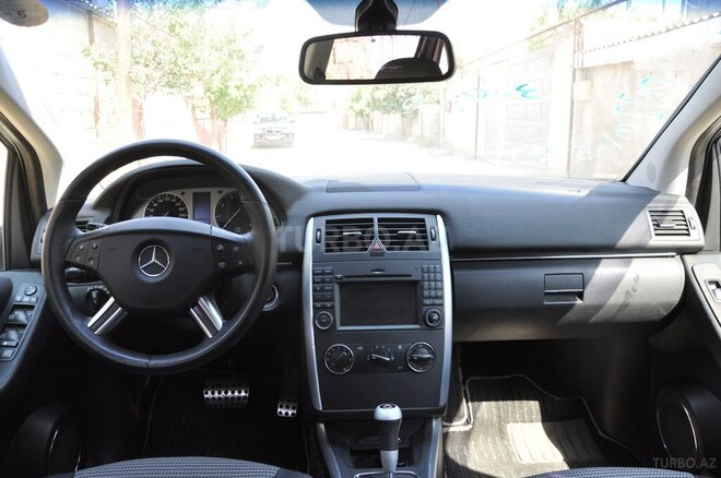 Mercedes B 170 2008, 66,000 km - 1.7 л - Bakı
