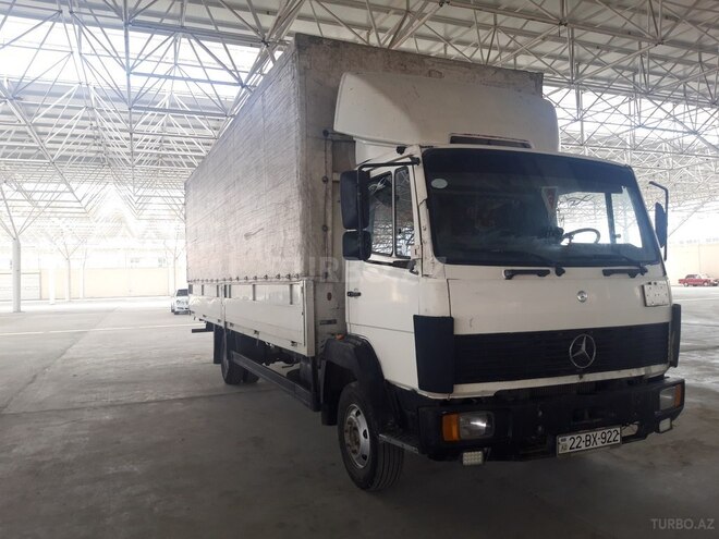 Mercedes Atego 814 1997, 4,521,367 km - 0.5 l - Gəncə