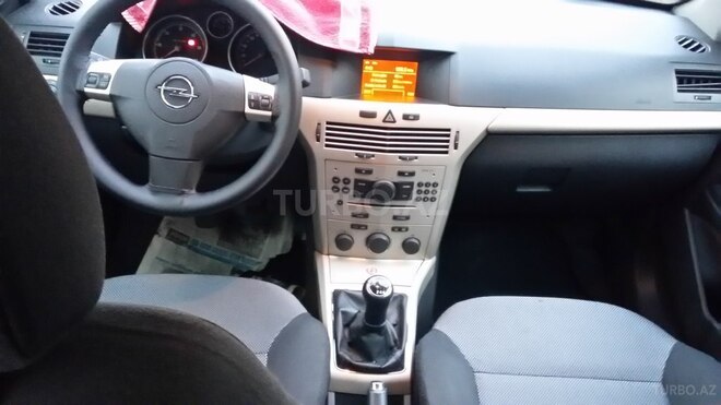 Opel Astra 2008, 232,100 km - 1.5 л - Bakı