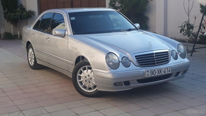 Mercedes E 240 2000, 273,000 km - 2.4 l - Bakı
