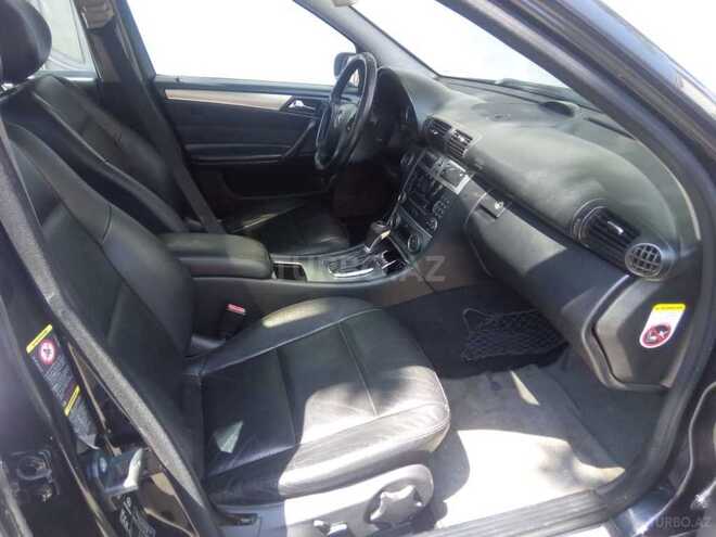 Mercedes C 320 2006, 193,000 km - 3.2 l - Bakı