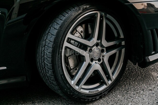 Mercedes S 63 AMG 2011, 100,000 km - 6.3 l - Bakı