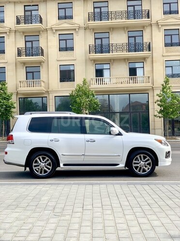 Lexus LX 570 2012, 95,000 km - 5.7 l - Bakı