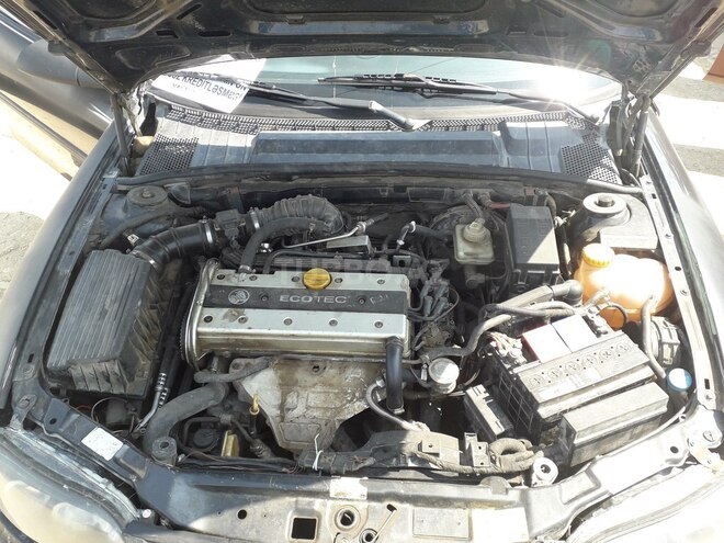 Opel Vectra 1998, 3,008,546 km - 1.8 l - Sumqayıt