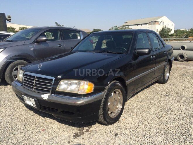 Mercedes C 230 1997, 198,000 km - 2.3 л - Bakı