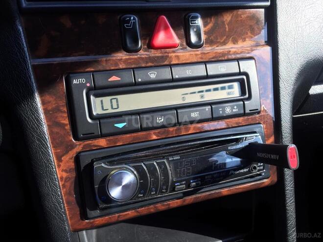 Mercedes C 230 1997, 198,000 km - 2.3 л - Bakı