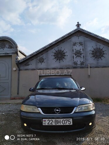 Opel Vectra 2001, 300,000 km - 1.8 л - Goranboy