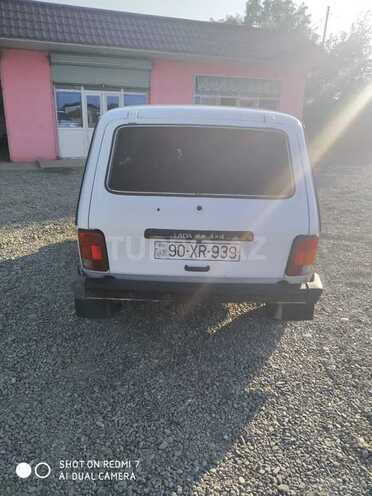 LADA (VAZ) Niva 2010, 179,000 km - 1.7 l - Salyan