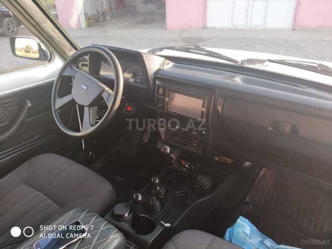 LADA (VAZ) Niva 2010, 179,000 km - 1.7 l - Salyan