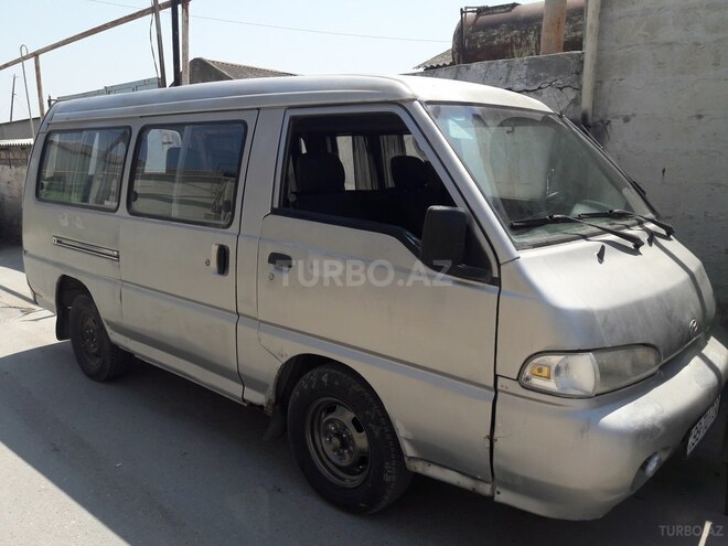 Hyundai H 100 1997, 518,000 km - 2.4 l - Bakı