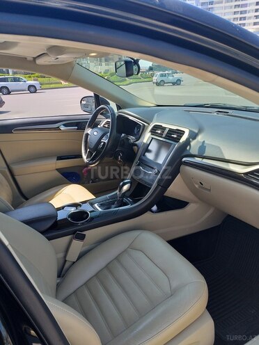 Ford Fusion 2013, 167,000 km - 1.6 л - Bakı