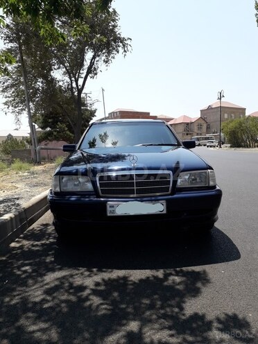 Mercedes C 180 1997, 320,000 km - 1.8 л - Bakı